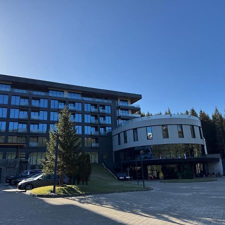 Hotel Pestera Wellness & Spa Moroeni Exterior foto